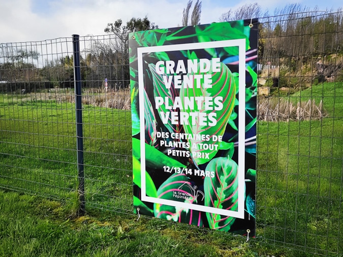 Signalétique extérieure installée dans une jardinerie de la région nantaise