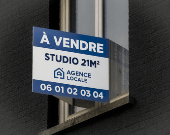Panneau immobilier à vendre en Akilux