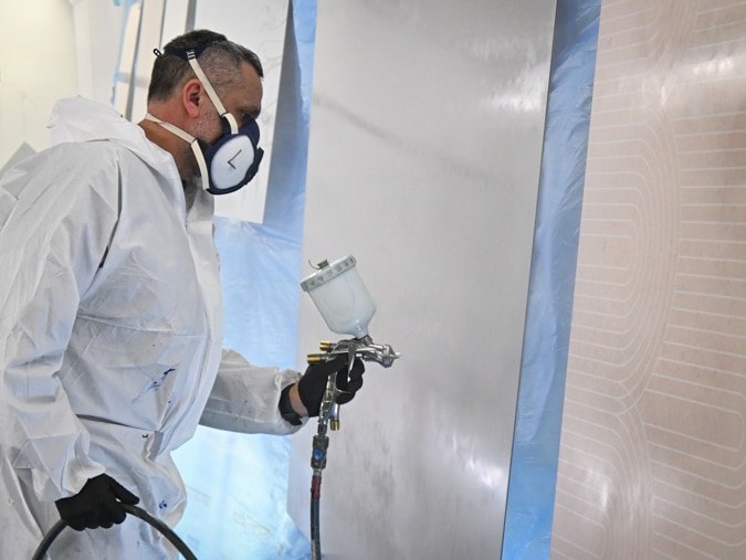 Création et fabrication de panneaux de douche