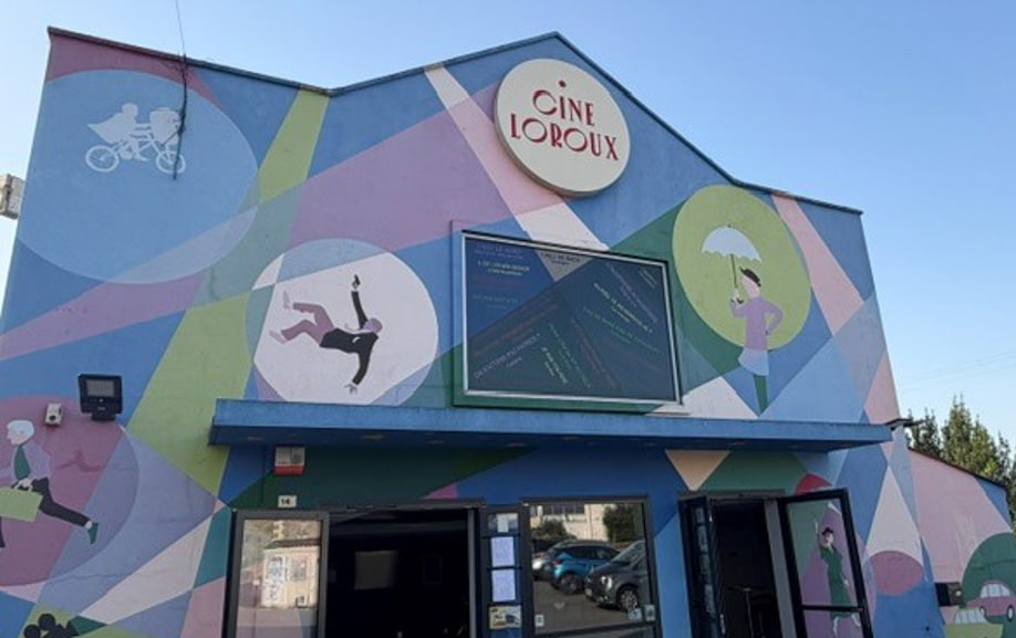 Vitrophanie façade bâtiment cinéma